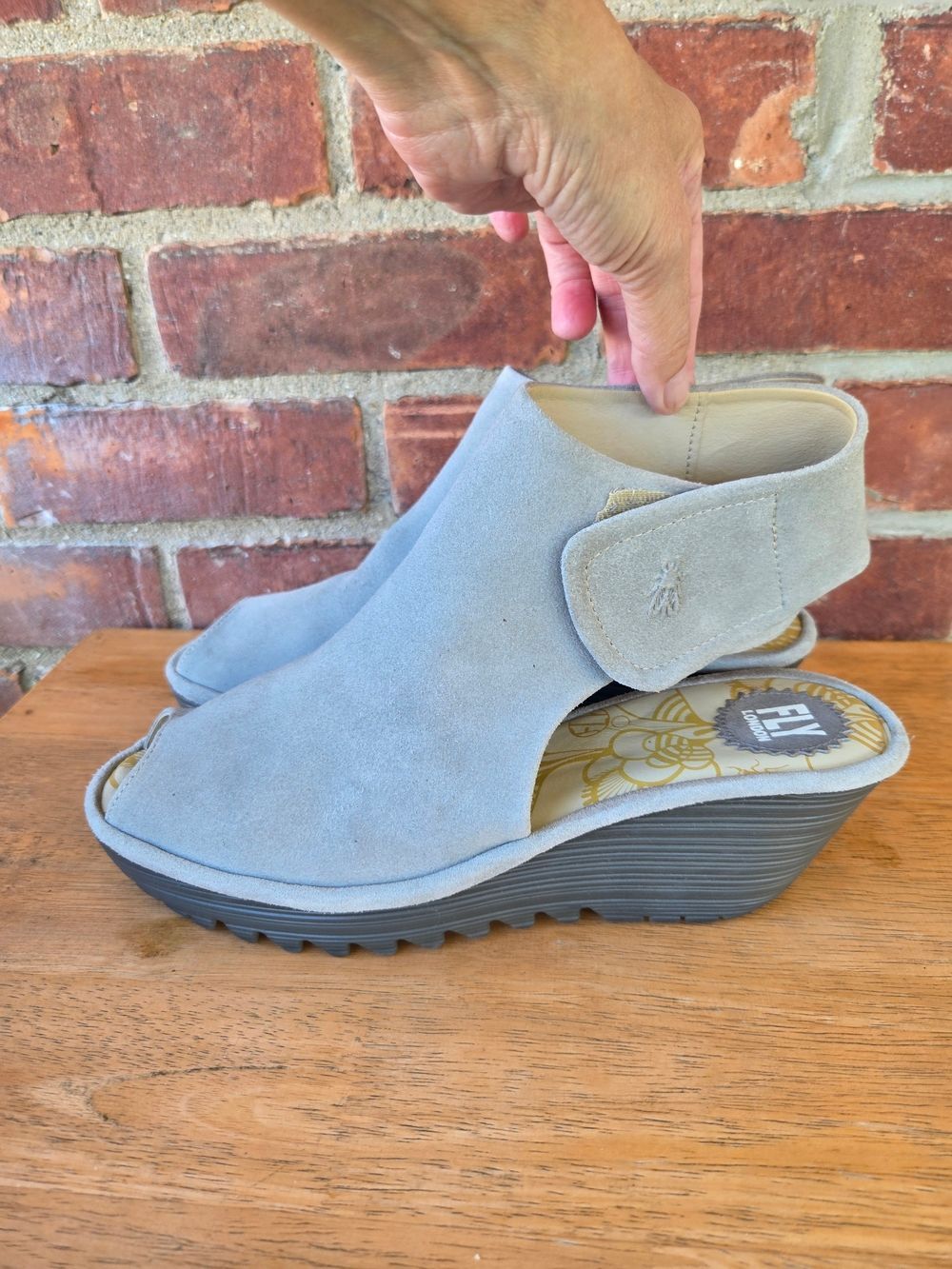 Fly London Suede Open-Toe Wedge Sandals Yone Peep Toe Chunky Grey